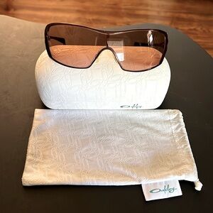 Oakley Dart Berry Sunglasses